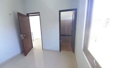 Harga Dibawah Pasaran Rumah Readystok 2LT di Cibabat Cimahi dekat Polres