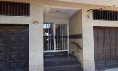 Departamento 3 ambientes VENTA  Remedios De Escalada