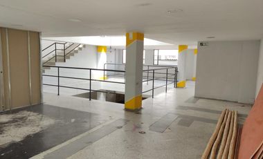 edificio en arriendo en los zipas. Cod A104132