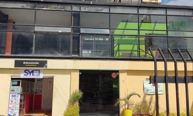 edificio en arriendo en los zipas. Cod A104132