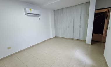 casa-local en arriendo en el recreo. Cod A93524