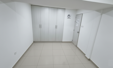 casa-local en arriendo en el recreo. Cod A93524