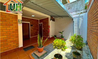 00585 - VENTA CASA YARINACOCHA - DOBLE EDIFICACION -  AC 266 m2