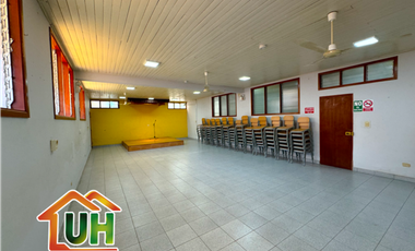 00585 - VENTA CASA YARINACOCHA - DOBLE EDIFICACION -  AC 266 m2