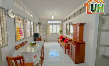 00585 - VENTA CASA YARINACOCHA - DOBLE EDIFICACION -  AC 266 m2