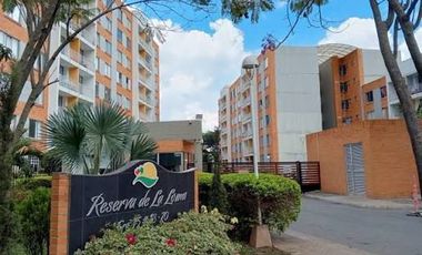apartamento en arriendo en conjunto residencial reserva de la loma. Cod A123601