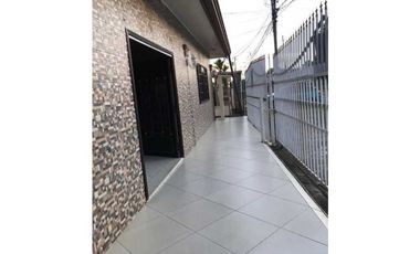 DOLEGUITA, VENTA/ALQUILER DE CASA ESPACIOSA Y REMODELADA