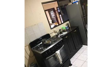 DOLEGUITA, VENTA/ALQUILER DE CASA ESPACIOSA Y REMODELADA