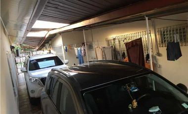 DOLEGUITA, VENTA/ALQUILER DE CASA ESPACIOSA Y REMODELADA