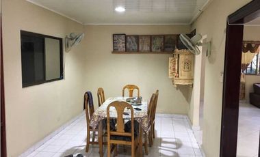 DOLEGUITA, VENTA/ALQUILER DE CASA ESPACIOSA Y REMODELADA