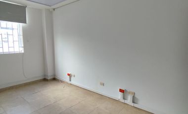 oficina en arriendo en cañaveral. Cod A123934