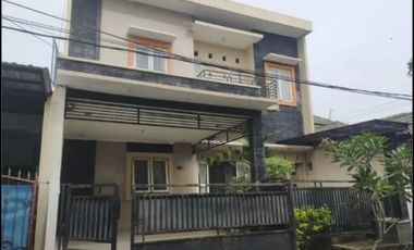 Dijual rumah semi furnish deltasari deltatama waru Sidoarjo*