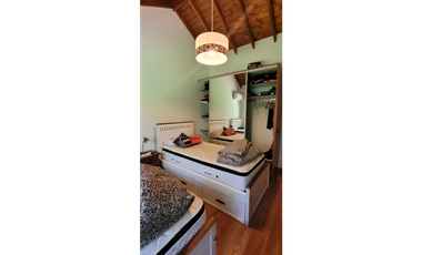 Casa en el Barrio la Herradura con Pileta cubierta