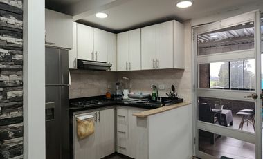 apartamento en arriendo en la aurora. Cod A119224
