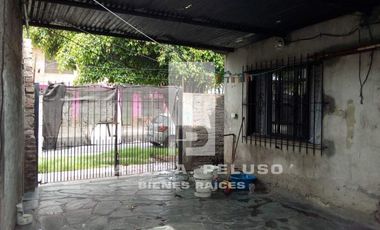 CASA 3 AMBIENTES EN LIBERTAD, MERLO. ZONA OESTE. BUENOS AIRES