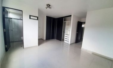 NEGOCIABLE APARTAMENTO 3 RECMARAS PH ALTAMIRA GARDEN