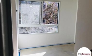 Exclusivo 2 ambientes  Sanabria 2400 Villa Devoto con balcon  Parrilla