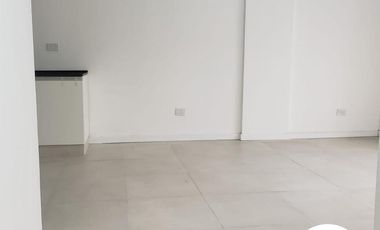 Exclusivo 2 ambientes  Sanabria 2400 Villa Devoto con balcon  Parrilla