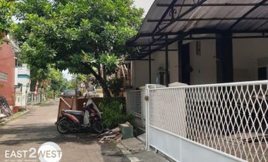 Dijual Rumah Villa Dago Pamulang Tangerang Selatan Terawat Bagus Nyaman Siap Huni