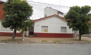 DEPTO TIPO CASA 3 AMB - CENTRO