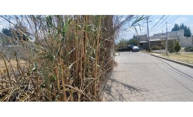 LOTE EN VENTA ESQUINA ACUITLAPILCO MUY CERCA DE LA IGLESIA