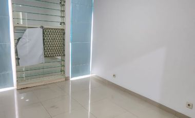 Disewa Town House Ancol Mansion Semi Furnished