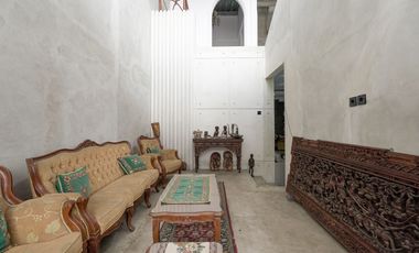 Rumah Luas 6 Kamar 10 menit ke Stasiun Klender Baru Siap Huni J-41529