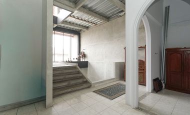 Rumah Luas 6 Kamar 10 menit ke Stasiun Klender Baru Siap Huni J-41529