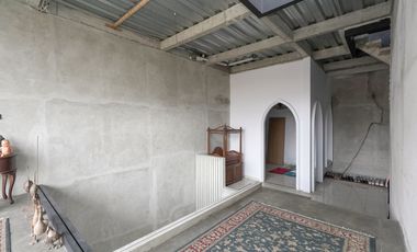 Rumah Luas 6 Kamar 10 menit ke Stasiun Klender Baru Siap Huni J-41529