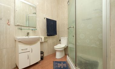 Rumah Luas 6 Kamar 10 menit ke Stasiun Klender Baru Siap Huni J-41529