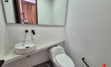 apartamento en arriendo/venta en el poblado. Cod A6362