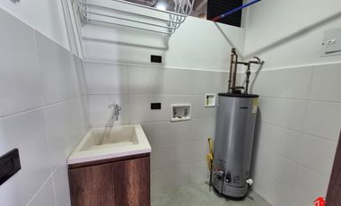 apartamento en arriendo/venta en el poblado. Cod A6362