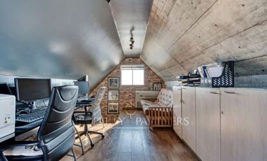 Linda y moderna casa en venta, excelente estado y ubicación privilegiada, en el corazón de Peñalolén