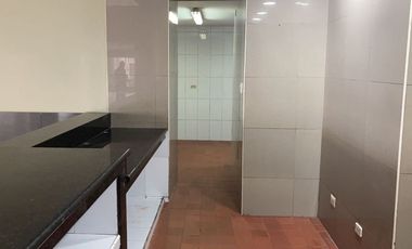 Grandes pisos completos para oficinas en alquiler - Av. Machala (J Luna)