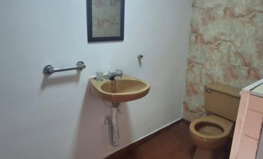 comercial (casa para comercio) en arriendo en el limonar. Cod A9062678