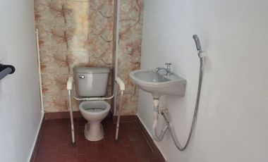 comercial (casa para comercio) en arriendo en el limonar. Cod A9062678