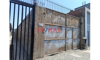 TERRENO EN VENTA EN  URB. SANTA LUISA 250M2- LOS OLIVOS
Zonificación: Vivienda Taller (VT)
Actividades productivas con la vida residencial. Algunos