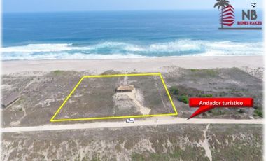 TERRENO 3,000 m2 CON 60 DE FRENTE DE  PLAYA Y VULEVAR, EN CERRO HERMOSO.