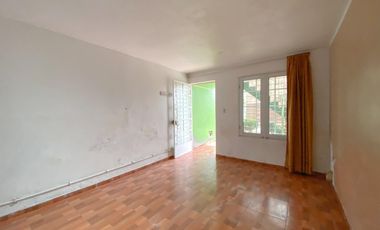 Se Vende Casa De 2 Pisos Cerca Al Mercado 3 Regiones