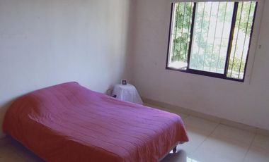 VENTA CHALET DE CATEGORIA 4 AMBIENTES C/ QUINCHO, PARQUE PARRILLA MONTE GRANDE ARGENTINA