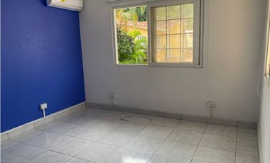 ALQUILER CASA DUPLEX ALBROOK