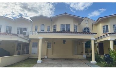 ALQUILER CASA DUPLEX ALBROOK