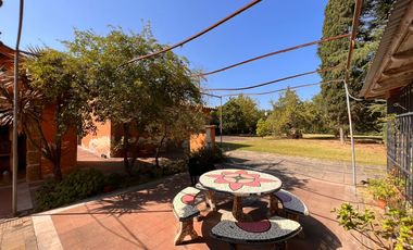 Casa quinta en venta de 800m2 ubicado en Mercedes