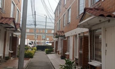 casa en venta en el tintal. Cod V1104019