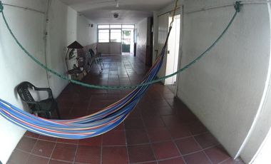 casa en venta en lleras restrepo. Cod V19522