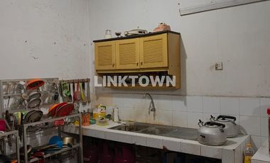 Rumah 2 Lantai di Villa Valensia Surabaya Barat Selangkah ke Pakuwon