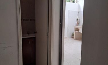 casa-local en arriendo en circunvalar. Cod A5136