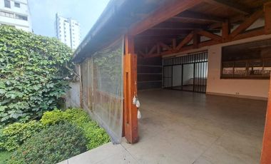 casa-local en arriendo en circunvalar. Cod A5136