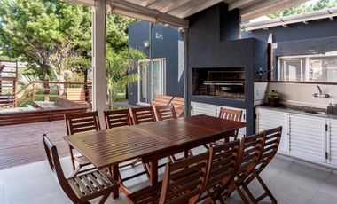 Casa Quinta 5 Amb. En Venta Pileta, Sauna y Jacuzzi - Costa Esmeralda, Pinamar