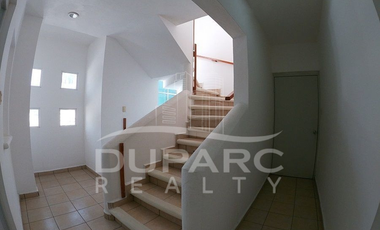 Casa  amueblada en Privada Las Giraldas, Calle 37, Ciudad del Carmen